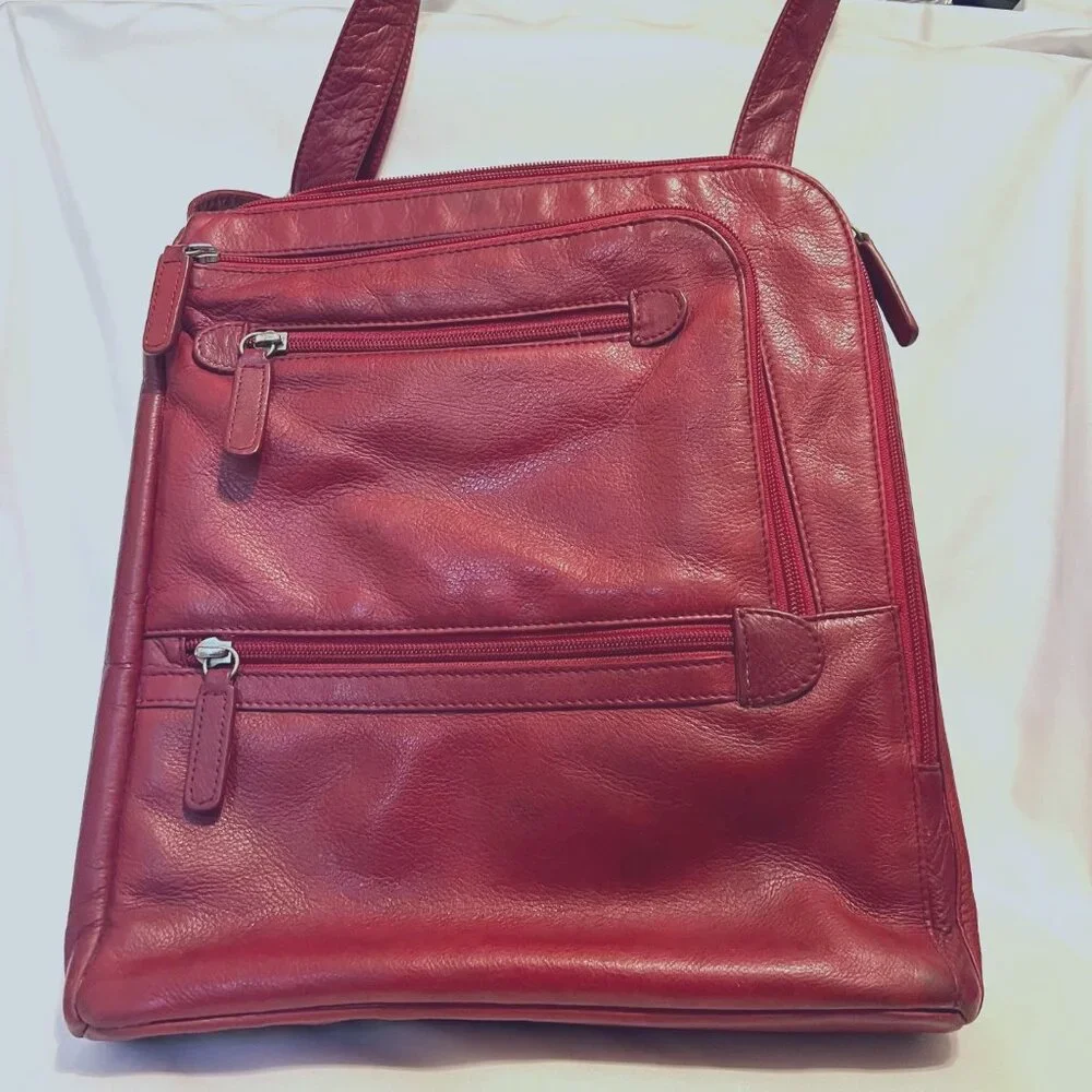 Levenger Red Leather Crossbody I pad/Small Laptop Bag/Purse-Pockets-Adjust Strap